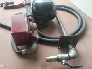 Bomba trasiego combustible con contador