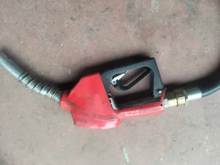 Bomba trasiego combustible con contador