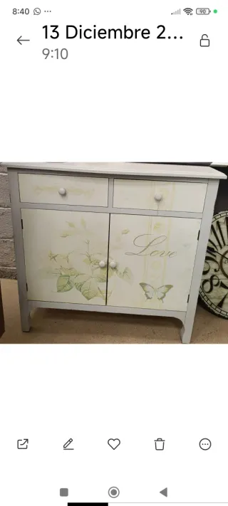 Cómoda vintage preciosa