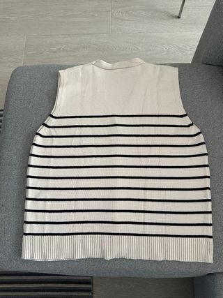 Chaleco de punto Zara rayas