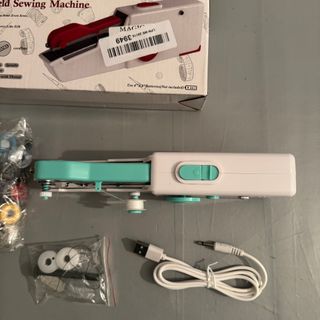 Máquina de coser portátil 505A M5124