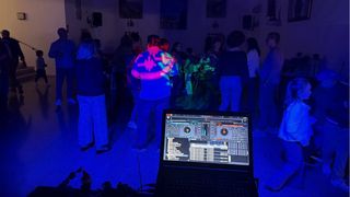 Alquiler sonido para pequeños eventos y carrozas