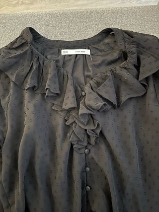 Blusa Sfera Negra Talla M Volantes