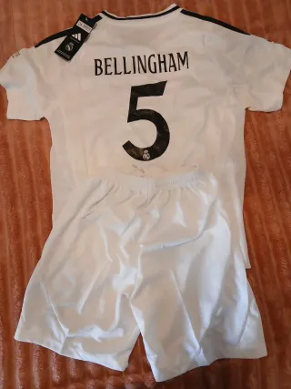 Set Real Madrid bambino T.24