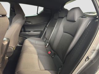 Toyota C-HR Hybrid Advance