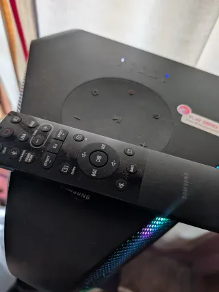 Torre de Sonido Samsung Bluetooth MX-ST40B 160 w