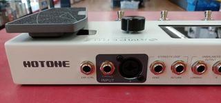 Hotone Ampero II multiefectos guitarra (garantía)