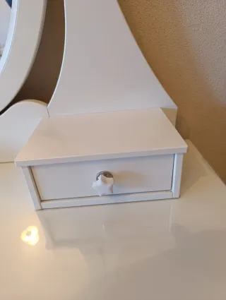 Tocador Ikea Blanco con Espejo Ovalado