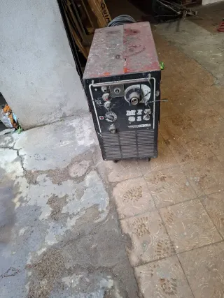 Máquina Soldar Hilo Cebora 815