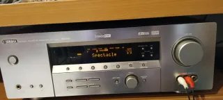 Home Cinema Yamaha 5.0 Marrón