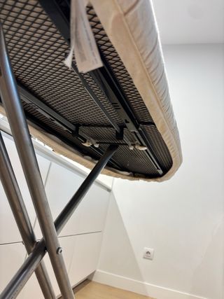 Tabla de planchar plegable