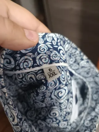 Camisa Flores azules