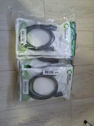10 Cables DisplayPort 1.8m Micro Connect