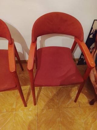 Butaca de tela y madera