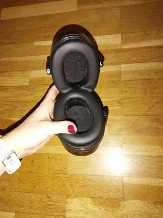 Auriculares Aisladores de Sonido Negros