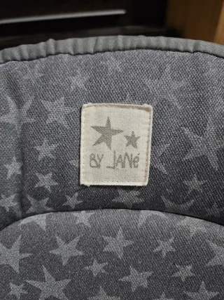 Silla bebé Jané gris estrellas