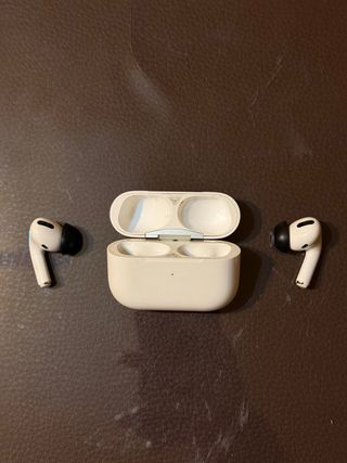 Apple AirPods Pro Blancos.