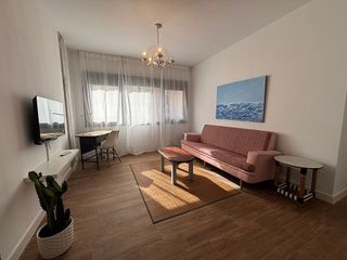 Piso en alquiler en El Candado - El Palo en Málaga