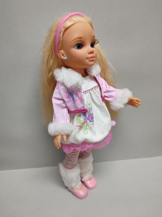 Muñeca Nancy  RF127