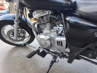 Suzuki Marauder 250cc Negra