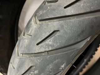 Neumático Metzeler delantero 120/70r19