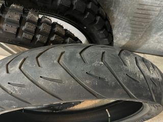 Neumático Metzeler delantero 120/70r19