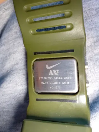 Reloj Nike Hummer verde militar