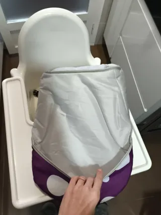 Trona IKEA con funda