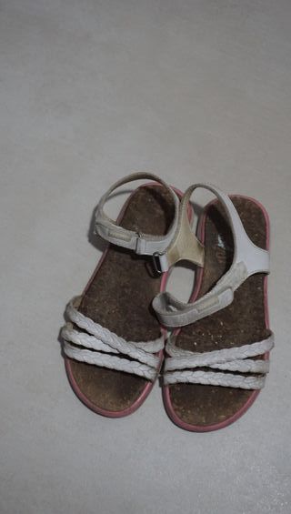 Lote 4 pares Zapatos Niña Talla 31 ver fotos