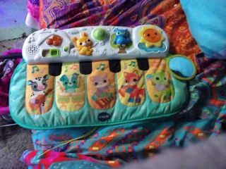 Piano musical Vtech para bebés