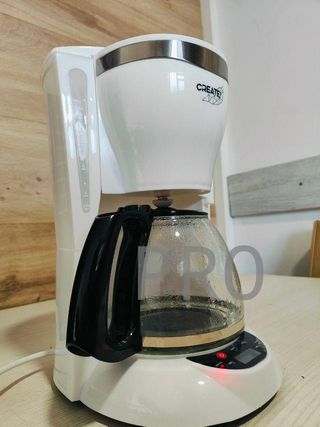 Cafetera con temporizador digital - Kalorik