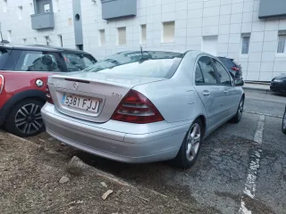 Mercedes-Benz Clase C 2003