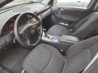 Mercedes-Benz Clase C 2003
