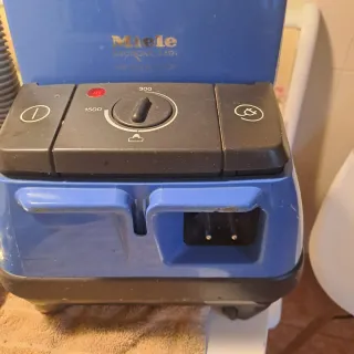 ASPIRADOR MIELE