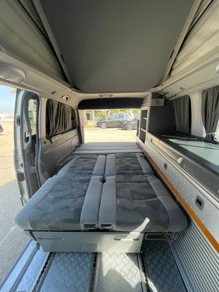 Alquiler camper Mercedes