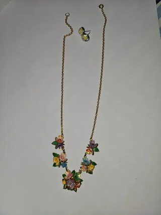 Collar vintage flores Dovimabcn