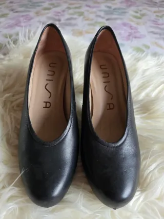 Zapatos Unisa Negros