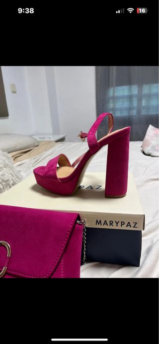 Conjunto Sandalias y Bolso Fucsia Marypaz