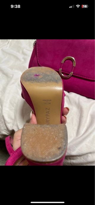 Conjunto Sandalias y Bolso Fucsia Marypaz