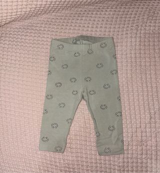 Lote Ropa Bebé: Bodies y Pantalón