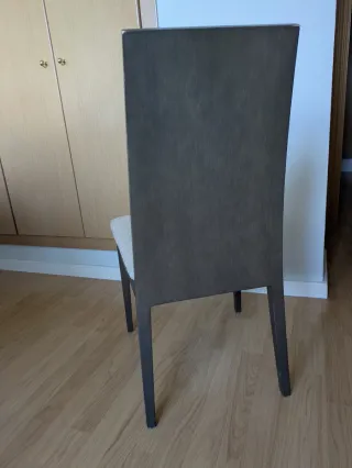 6 sillas de comedor tapizadas y de chapa de madera