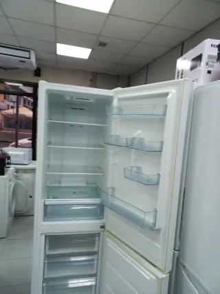 Nevera Teka blanca combi nofrost