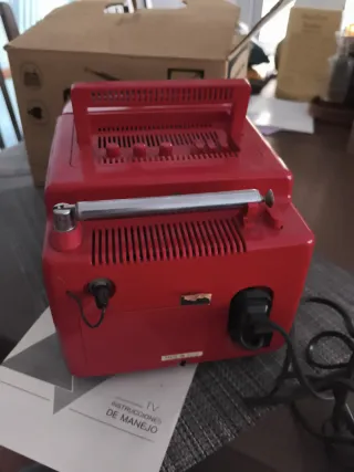 Televisor Portátil Hinari VideoPocket 6''  Vintage