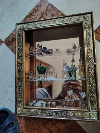 Vetrinetta Espositore con 20 Oggetti Piccoli