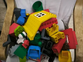 Caja Grande de piezas de construcción tipo legos