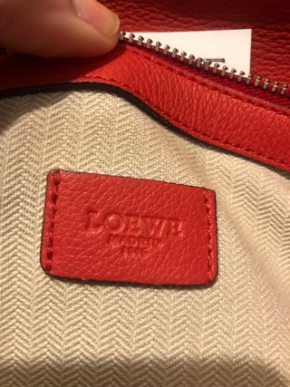 Bolso bandolera Loewe rojo
