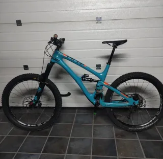 Yeti SB6 Turq