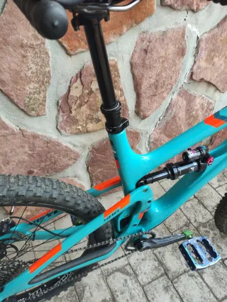 Yeti SB6 Turq