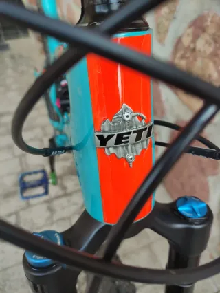 Yeti SB6 Turq