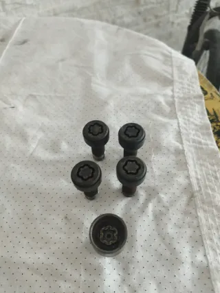 Bulloni antifurto BMW / Mini Cooper